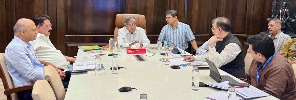 स्टुडंट फॅसिलिटेशन सिस्टीम’मुळे लाखो विद्यार्थ्यांना दिलासा; डॉ. बाबासाहेब आंबेडकर तंत्रशास्त्र विद्यापीठाचे सर्व निकाल वेळेत जाहीर उच्च व तंत्रशिक्षण मंत्री चंद्रकांत (दादा) पाटील यांच्या अध्यक्षतेखाली आढावा बैठक